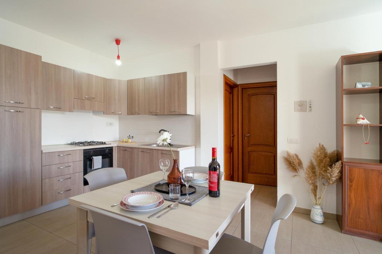 Porto Frailis 2 Appartement Tortolì Buitenkant foto